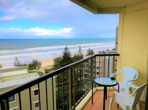 1 Bedroom Apartment Near Ocean